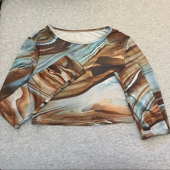 Long Sleeve Marble Top - Picture 1 of 1